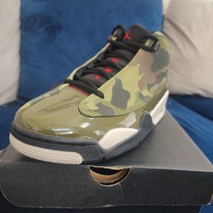 Men's Jordan Dub zero Camo size 7